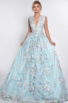 Blue Tulle Prom Dress, Dress With Applique, Blue Tulle, Zuhair Murad, Tulle Prom Dress, Cheap Prom Dresses, Wedding Dresses Unique, Gorgeous Gowns