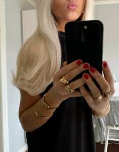 #blonde#rednails Fashion Words, Stockholm Fashion, Cool Stuff, Vogue Fashion, Dream Hair, Feminine Energy, Blonde Hair Color, Girly Girl, Blonde Hair