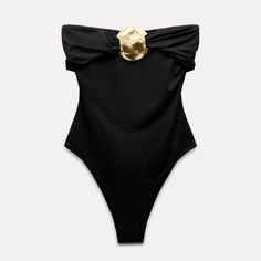 New With Tag Zara S/S 2024 Collection Straight Draped Neck Swimsuit. Round Metal Piece Appliqu At Chest. Interior Lining. Black | 0167/216 Composition: Outer Shell 84% Polyamide 16% Elastane Lining 90% Polyamide 10% Elastane Which Has At Least: Outer Shell 84% Rcs-Certified Recycled Polyamide Lining 90% Rcs-Certified Recycled Polyamide Luxury Black Party Bodysuit, Chic One-piece Formal Swimwear, Elegant Strapless Summer Bodysuit, Elegant Bandeau Party Swimwear, Chic Formal Swimwear For Summer, Elegant Bandeau Bodysuit For Summer, Chic Zara One-piece Bodysuit, Chic One-piece Bodysuit By Zara, Chic Bandeau Bodysuit For Night Out