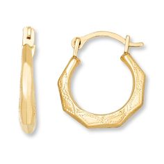 These adorable 14K yellow gold faceted hoop earrings are for the little girl who's about to make a big girl fashion statement! Featuring hinged backs for ease of wear. Gold Layered Bracelets, Neil Lane Engagement Rings, Pearl Diamond Jewelry, String Earrings, Cross Jewelry Necklace, Fan Jewelry, Jewelry Education, Jewelry Advice, Bamboo Earrings