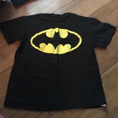 Kids Batman Shirt Probably Fit A 6/7 Lego Batman Shirt, Batman Shirt Aesthetic, Batman Outfits Aesthetic, Fun Black School Shirt, Fun Black Shirt For School, Yellow Cotton Top For School, Fun Yellow Crew Neck Shirt, Batman Streetwear, Batman Clothes