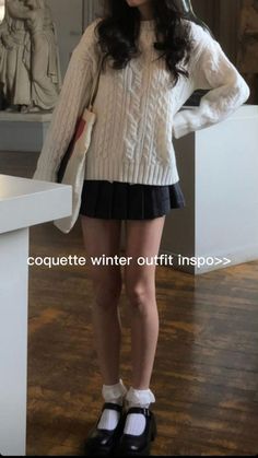 Rainy Day Hairstyles For Wavy Hair, Coquette Winter Dresses, Outfit Ideas Croquette, Pretty Coquette Outfits, Actress Outfits Casual, Dollete Winter Outfits, Outfit Inspired Spring, Croquettes Aesthetic Outfits, Boarding School Aesthetic Outfit