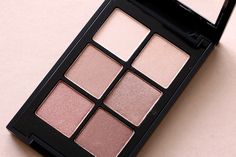 Makeup Products Eyeshadow, Makeup Artist Humor, Eye Shadow Pallets, Drugstore Eyeshadow Palette, Light Pink Eyeshadow, Diva Makeup, Drugstore Products, Trendy Eyeshadow, New Eyeshadow Palettes