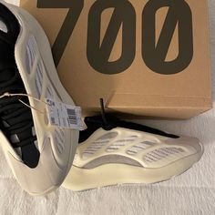 Adidas Shoes Yeezy 700 Originals New With Tag Yeezy 700 Static, Yeezy 700 Analog, Yeezy 700 Mnvn, Tennis Adidas, Adidas Yeezy 700 V3, Adidas Tubular Doom, Adidas Zx 8000, Adidas Nite Jogger, Adidas Shoes Yeezy