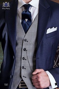 Lo Hice Por Tí... [Garucca] [Terminada] - cap~48~Mi felicidad es contigo 2/2 más un especial... - Wattpad Navy Blue Groom, Navy Suit Wedding, Italian Mens Fashion, Groom Wedding Attire, Blue Suit Wedding, Slim Fit Blazer, Wedding Suits Groom, Suits Men, Designer Suits For Men