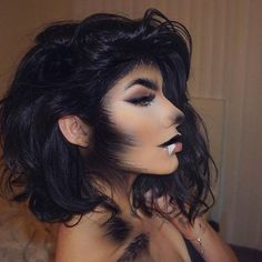 Carnaval Make-up, Fete Emo, Beautiful Halloween Makeup, Halloweenský Makeup, Halloween Make-up Looks, Cute Halloween Makeup, Halloween Makeup Inspiration, Halloween Tattoo, She Wolf