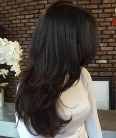 Brunette Layered Hairstyle For Long Hair Rambut Brunette, Long Layered Haircuts, Super Hair, Long Layered Hair, Haircuts For Long Hair, Long Hair Cuts, Layered Haircuts