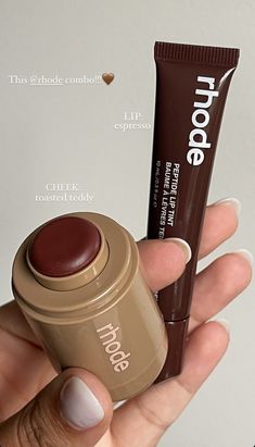 Brown Girl Makeup Products, Rhode Makeup, Makeup Brown, Makeup Wishlist, Makeup Accesories, Makeup Needs, Fancy Makeup, Makeup Obsession, Makeup Items