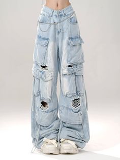 ❤︎Clear Sky Blue Ripped Loose Denim❤︎ Blue Y2k Outfit, Planned Outfits, Baggy Cargo Jeans, Ripped Pants, Blue Lips, 2000s Style, Streetwear 90s, Jean Pants, Cute Pants