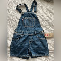 Adorable Brand New Levi’s Short All Overalls Unisex Size 7/8 New With Tags Overall Fits, Levis Overalls, Senior Overalls, Overalls Shorts, Xmas Wishlist, Dream Kids, Short Overalls, List Ideas, Basic Outfits