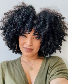 Afro Bob Hairstyles, Bob Hairstyles Curly Hair, Curly Hair Bob Hairstyles, Bob Hairstyles Curly, Afro Bob, Curly Angled Bobs, Hairstyles Mens, Growing Healthy Hair, Large Curls