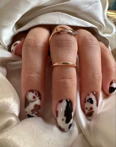 Tortishell Nails Design, Mama Nails, Minimal Nails Art, Skin Care Basics, Elegant Nail Designs, Minimal Nails, Minimalist Nails, Dope Nails, Mani Pedi