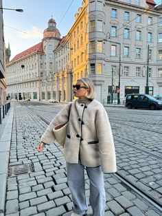 Sweden Winter Outfits, Krakow Christmas, Sophie Murray, Scandi Winter, Vienna Trip, Euro Winter, Nyc Winter Outfits, Winter Jacket Outfits, Cute Ootd