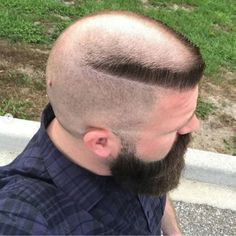 Bald Fade Haircut Men, Neck Haircut, Horseshoe Haircut, Trending Mens Haircuts, Gents Hairstyles, Military Haircuts, Haircuts For Balding Men, Beard Images, High And Tight Haircut