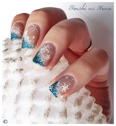 Frozen Nails, Nail Art Noel, Makijaż Smokey Eye, Snowflake Nails, Nails Glitter, Christmas Nails Acrylic, Snow Flake, Disney Nails