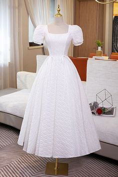 Shop lovely white midi hoco party dress with short sleeves online. Sheprom offers formal, party, casual & more style dresses to fit your special occasions. White Evening Dress, White Prom Dress, Short Prom Dress, فستان سهرة, Cute Shorts, Homecoming Dress, Party Dresses For Women, Simple Dresses