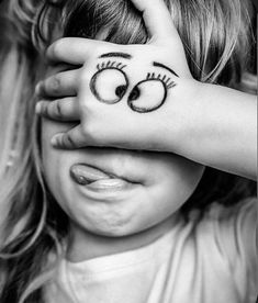 Foto Tips, Trik Fotografi, Jolie Photo, Creative Photos, Funny Faces, White Photography, Children Photography, Baby Photography, Funny Photos