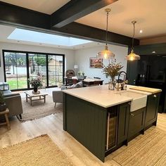 Painted steel beams Kitchen Extension Open Plan, Modern Open Kitchen Design, Modern Kitchen Extensions, Exterior Aesthetic, Modern Open Kitchen, Kitchen Orangery, Open Kitchen Design, Modern Kitchen Open, Dark Green Kitchen