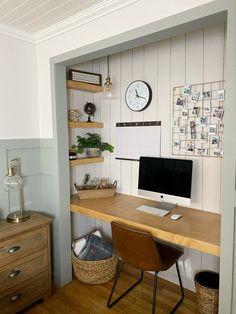 Man Space Ideas, Built In Desk In Closet, Desk In Closet Ideas, Office Alcove, Guest Room Office Ideas