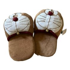 Memory Foam sole, size, slippers measures about 9in x 5n. ( only 1 size) Heel measures approximately 2 centimeters Warm & Cozy: High quality plush cotton lining contains 95% cotton, 5% spandex, providing you with a warm and soft experience in winter. Best Gift Choice for Doraemon fans! Size: S.  Color: Brown.  Gender: female.  Age Group: adult. Only 1, Best Gift, Warm And Cozy, Gender Female, Memory Foam, Age Group, Best Gifts, Slippers, Spandex