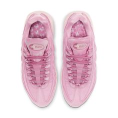 (WMNS) Nike Air Max 95 SE 'Cherry Blossom' DD5398-615 Sneaker Bar, Pretty Sneakers, Pretty Shoes Sneakers, Shoes Outfit Fashion, Fresh Shoes, Shoe Inspo, Nike Air Max 95, Swag Shoes, Air Max 95