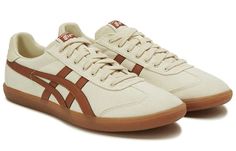 Onitsuka Tiger Tokuten Training Shoes 'Cream Caramel' 1183A862-200 Best Presents, Quoi Porter, Cream Shoes, Stil Inspiration, Ținută Casual, Shoe Inspo, Onitsuka Tiger, Swag Shoes, Retro Sneakers