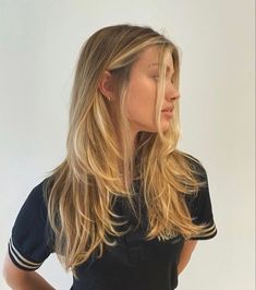 Hairstyles For Layered Hair, Blonde Hair Inspiration, Blonde Hair Looks, Haircuts Straight Hair, Haircuts For Long Hair, Hair Inspo Color, Long Hair Cuts, Layered Haircuts, Layered Hair