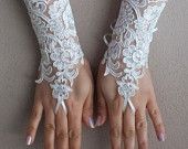 ivory  Wedding Gloves, ivory lace gloves,Fingerless Gloves, Free ship, wedding bride, bridal gloves, Ivory Boho Wedding Accessories, Nikah Dress, Muslim Wedding Dresses, Bridal Gallery, Sewing To Sell, Ship Wedding