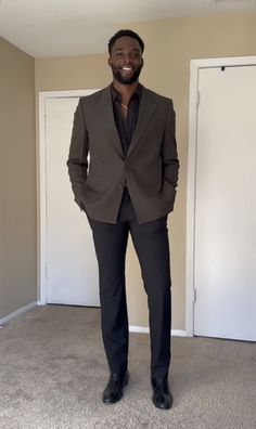 Real Estate Outfits Men, Realtor Outfits Men, Formal Classy Outfits Men, Black Men Formal Outfit, Work Outfits Men Professional, Business Men Outfits, Men Suit Aesthetic, Classy Men Outfits Gentleman Style