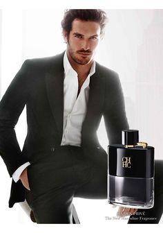 JUSTICE JOSLIN Pub Parfum, Carolina Herrera Perfume, Perfume Ads, Perfume Carolina Herrera, Beauty Ads, Fragrance Ad, Craig Mcdean, Ch Carolina Herrera