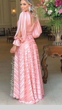 Plus Size Gala Dress, Cotton Short Dresses, Pattern Dress Women, Dress Neck Designs, High Fashion Outfits, Stylish Party Dresses, فستان سهرة