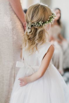 Photography: Mademoiselle Fiona Wedding Photography - mademoisellefiona... Read More: www.stylemepretty... Fall Wedding Photography, Autumn Bride, Flower Girl Crown, Girls Crown, Asheville Wedding, Blue Wedding Flowers, Wedding Photography Styles, Flower Girl Hairstyles, Flower Crown Wedding