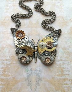 Steampunk butterfly Steam Punk Diy, Steampunk Kunst, Steampunk Butterfly, Moda Steampunk, Mode Steampunk, Watch Gears, Steam Punk Jewelry