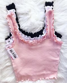 Fashionista Clothes, Cute Crop Tops, Cute Swag Outfits, Casual Chic Outfit, Teenage Fashion Outfits, Swag Outfits, Teen Fashion Outfits, Aesthetic Clothes