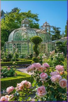 Garden With Flowers Aesthetic, Beautiful Garden Aesthetic, Aesthetic Garden House, Victorian Garden House, Home Gardening Ideas Flowers, Victorian Forest House, House With Garden Aesthetic, Good Bloxburg Houses, Garden Of Flowers Aesthetic