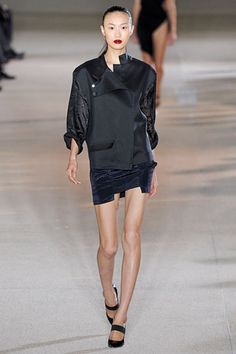 anthony vaccarello #pfw Black Wardrobe, Runway Show, Minimalist Fashion, Paris Fashion Week, Givenchy, Peplum Dress, Balenciaga