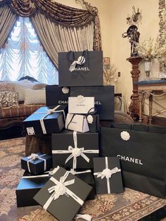 Luxury Birthday, Chanel Collection