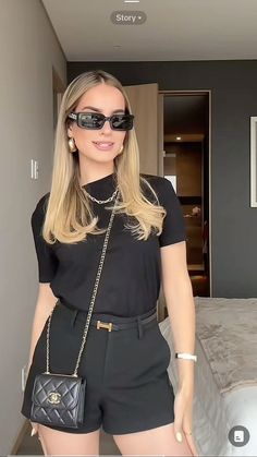 Summer Black Outfits, Outfit Casual Verano, Styling Clothes, Effortlessly Chic Outfits, Looks Party, Elegante Casual, Casual Chic Outfit, Looks Chic