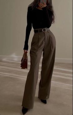 Old money aesthetic Fest Outfits, Professional Outfits Women, Stylish Work Attire, Business Casual Outfits For Work, Stil Elegant, Networking Event