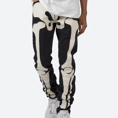 Mnml Skeleton Jeans New! Many Sizes Black/White All New In Plastic With Original Tags! Save Big Questions? Leave A Comment Below! Skeleton Jeans, Skeleton Pants, Mnml Jeans, Skeleton Clothes, Skeleton Artwork, Ripped Pants, Ripped Jeans Men, Streetwear Jeans, Streetwear Grunge