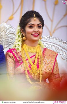 Tamil Bride Photoshoot, Marrage Pic Tamil, Marathi Wedding Photography, Makeup Artist Photoshoot, Wedding Couple Poses Maharashtrian, Airbrush Bridal Makeup, Maharashtrian Wedding Photography, South Indian Wedding Hairstyles, Artist Photoshoot