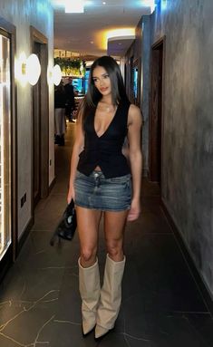 Two Piece Classy Outfit, Dj Set Outfit Ideas, Black Skirt And Heels Outfit, Party Boots Outfit, Fold Over Knee High Boots Outfit, Knee High Boots Outfit Going Out, Mini Skirt Night Out Outfit, Corset Top And Mini Skirt Outfit, Night Out Inspo Pics