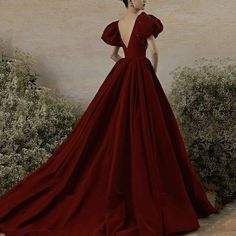 Red Prom Dress Long, Holiday Dressing, Prom Dress Evening, Fancy Gowns, Long Red Dress, Burgundy Prom Dress, Red Evening Dress, Dream Dresses, Burgundy Velvet