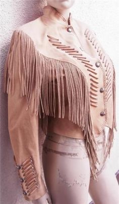 Rodeo Queen Clothes, Western Chic Fashion, Chic Evening Dress, Cripple Creek, Native American Clothing, Queen Outfit, Fringe Fashion