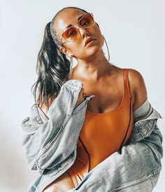 zeroUV on Instagram: “⠀⠀ ⠀ Happy Friday Loves! Ending The Week With The Fab Jessica Neumann 🧡 Wishing You All A Wonderful Weekend 😘 ⠀ 👤: @jeehneumann 🇮🇹 ⠀ 🕶:…” Friday Love, Living Coral, Wonderful Weekend, Happy Friday, Sunglasses Women, Camisole Top, Coral