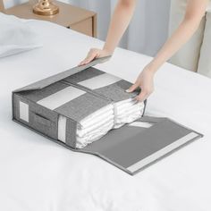 Foldable Bedding Sheet Box Visible Window Clothes Underbed Bins Duvet Covers Wardrobe Organizer Product name: 4-piece bedding box Color: White, gray, beige, black Material: + cardboard Size: 38*32*11.5CM Weight: about 700G Description: Sheet set box, fabric folding window zipper blanket organizer box, wardrobe bed . Packing list: box *1 Bead Containers, Sheet Organizer, Linen Closet Storage, Closet Storage Drawers, Wardrobe Storage Boxes, Sheet Storage, Organized Bed, Foldable Bed, Úložný Box