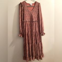 Boho Maxi Dress Never Worn Casual Purple Maxi Dress For Fall, Casual Purple Midi Dress For Fall, Chic Mauve Midi Dress For Brunch, Flowy Purple Maxi Dress For Fall, Chic Purple Midi Dress For Fall, Casual Mauve Maxi Dress For Spring, Boho Maxi, Boho Maxi Dress, Pink Purple