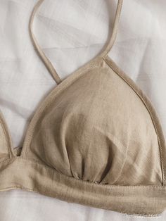 Linen soft bra designed with elastic band instead of traditional hook & eye set, so you do not have any unhooking bra problems. That makes you elegant and beautiful. Double layer of linen keeps the form and covers your nipples allows it to be worn under different kind of tops. . No seams were left inside the bra in order to prevent pressure and make this bra even gentler on your skin. Please see our color chart to choose your favorite color. DETAILS: - Adjustable straps - Elastic band - Colo All Natural Clothing, Diy Bra Pattern Free, Hook Up Outfit, Linen Bra Top, Linen Bra Pattern, Sewing Linen Clothes, Etsy Finds Products, Bralettes For Small Chest, Linen Swimsuit