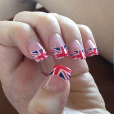 These are so fun and over the top! #britnails British Flag Nails, Union Jack Nails, One Direction Nails, Monster Nails, Flag Nails, Vintage Nails, Cherry Nails, London Nails, Really Cute Nails