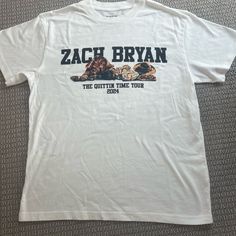 Brand New - From The Concert, Never Worn Or Washed. Just Decided It Was Too Big. Shirt Says Small But I Would Consider Shirt To Be More Like A Med. Or Large? Measurements To Help: Armpit To Armpit: 19”. Length: 27”. Super Soft! Zach Bryan Clothing, Zach Bryan T Shirt, Zach Bryan Merch, 80s Neon Outfit, Zach Bryan Sweatshirt, Zach Bryan Shirt, Country Concert Shirts, Tour Merchandise, Concert Merch